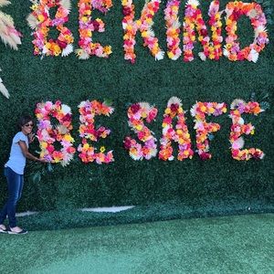 Meet your Posher, Dawn